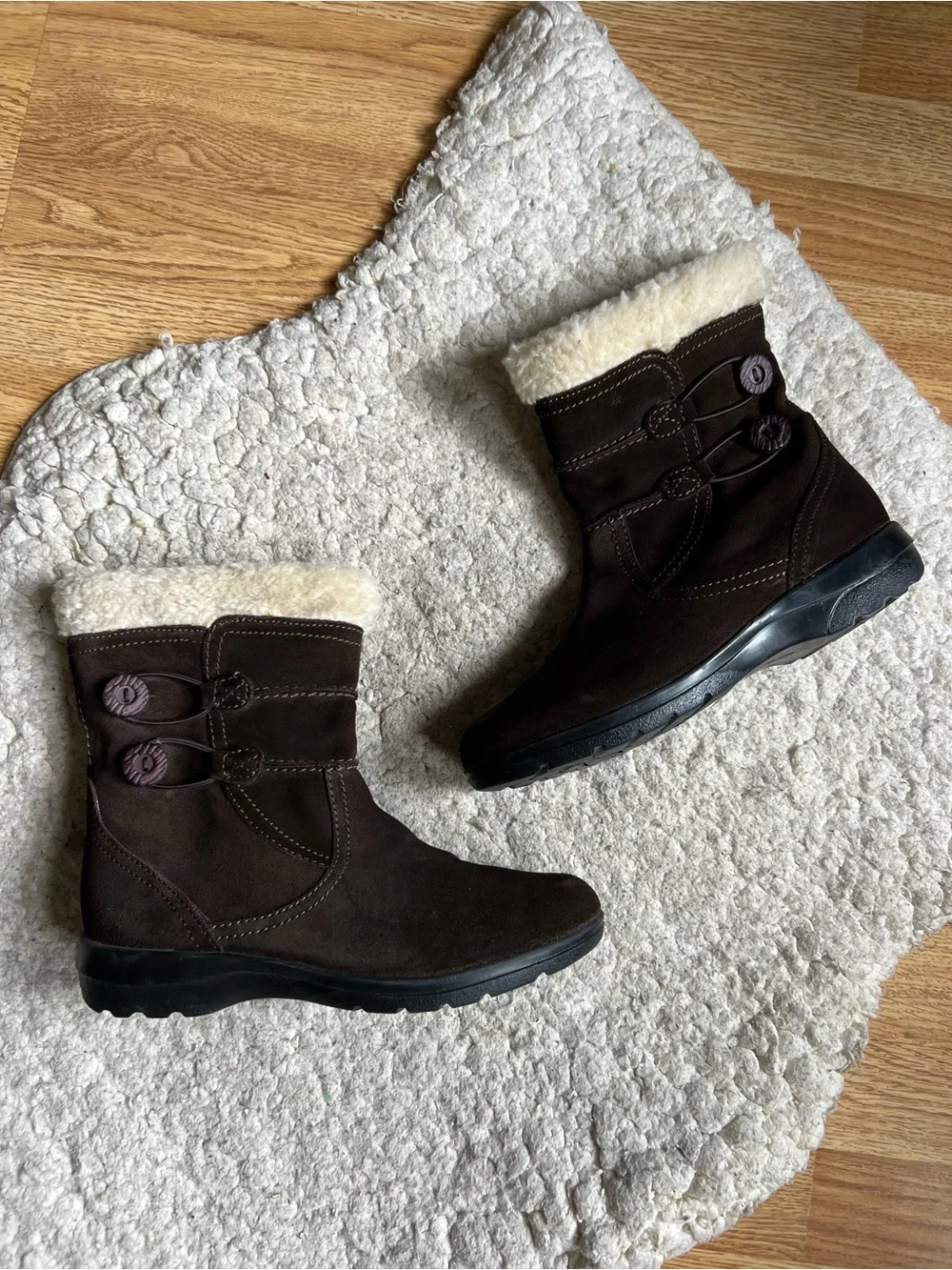 Clarks Dark Brown Suede Shearling Winter Boots